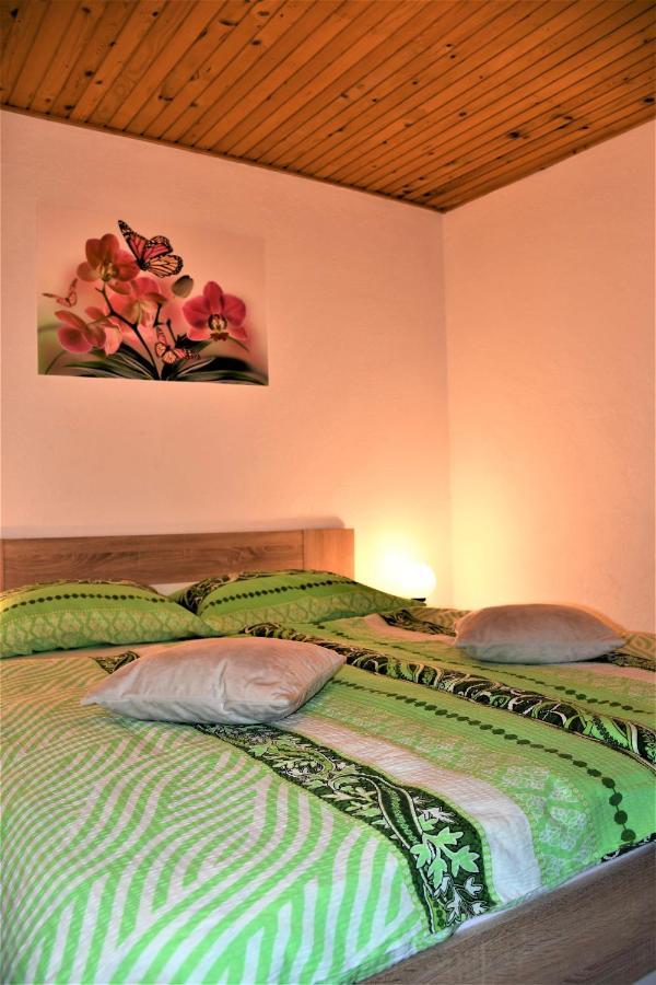 Apartments Lenc โบเว็ก ภายนอก รูปภาพ